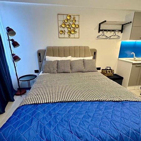 Voulis 45 Plaka Suite By Zeussuites Ateny Zewnętrze zdjęcie